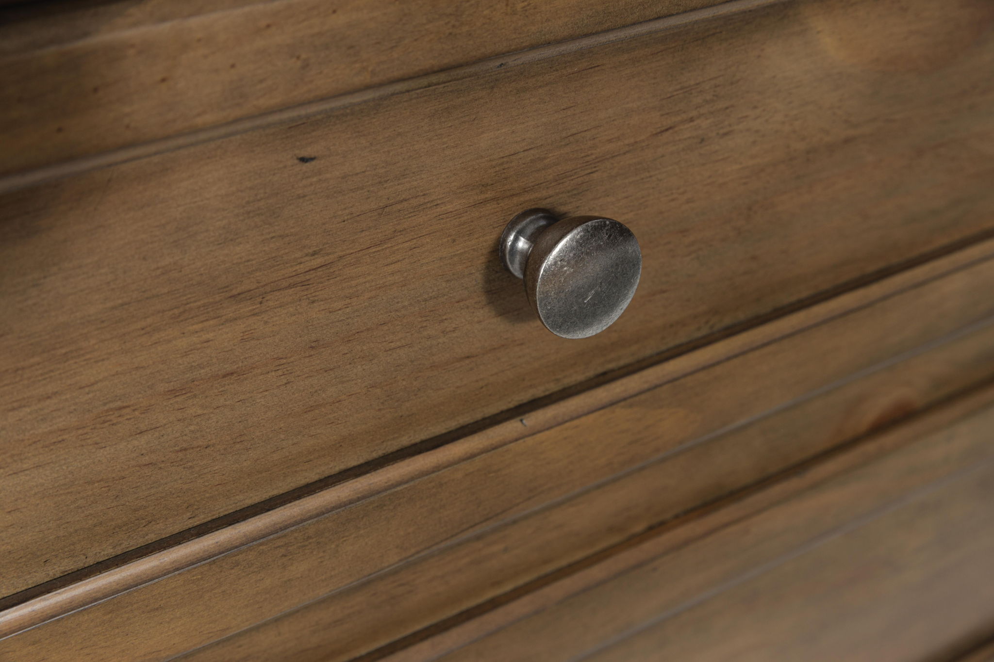 Feddinger - Dresser And Mirror - Medium Brown - Urban Living Furniture (Los Angeles, CA)