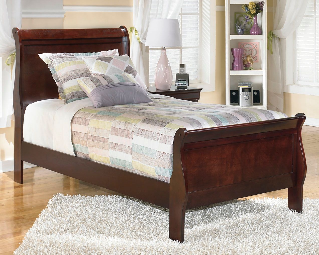 Alisdair - Sleigh Bed - Urban Living Furniture (Los Angeles, CA)