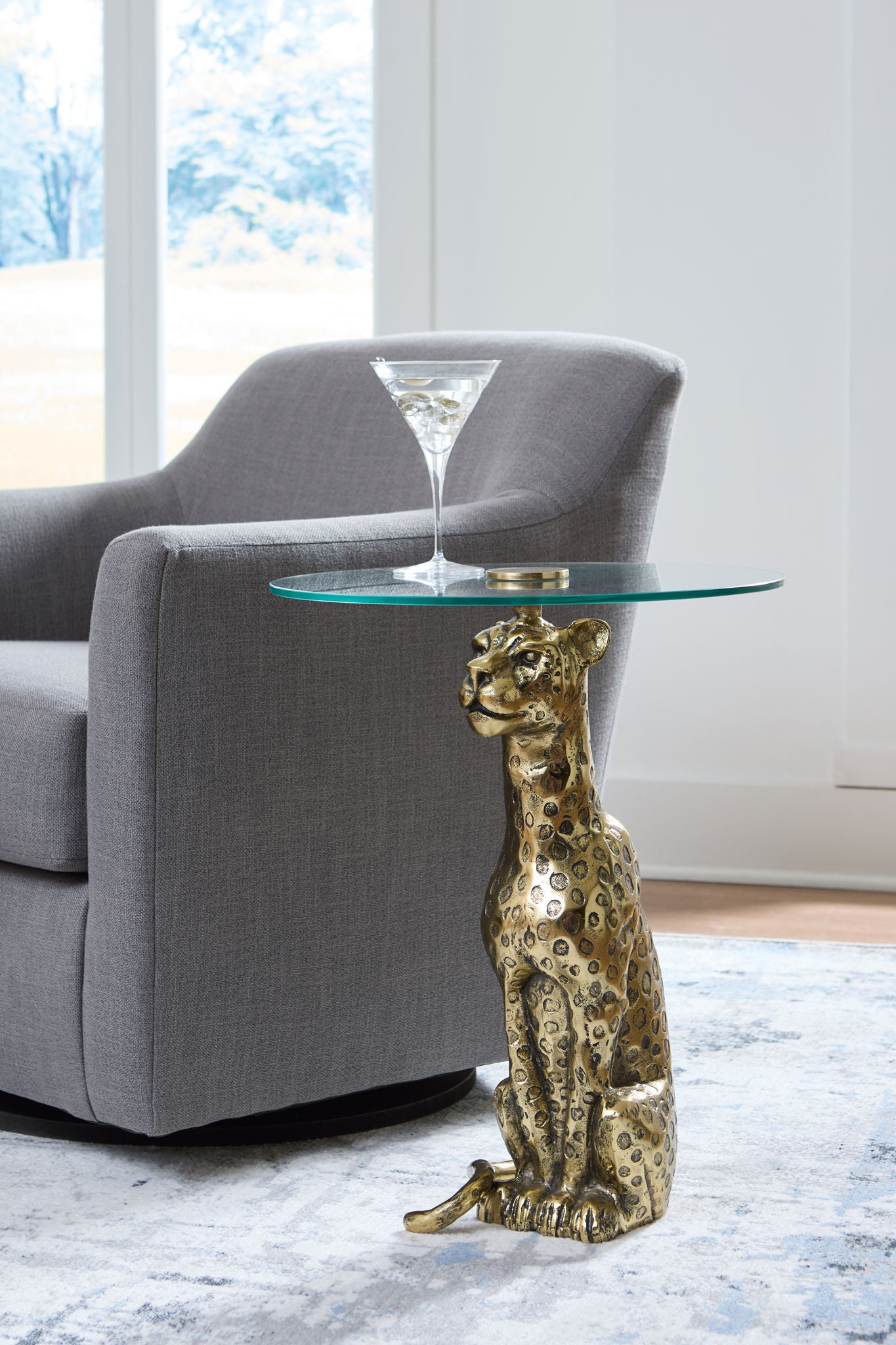 Vallain - Accent Table - Antique Gold Finish - Urban Living Furniture (Los Angeles, CA)