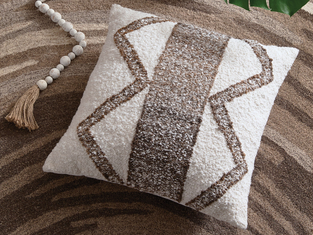 Brettwood - Pillow (Set of 4) - Ivory / Brown - Urban Living Furniture (Los Angeles, CA)