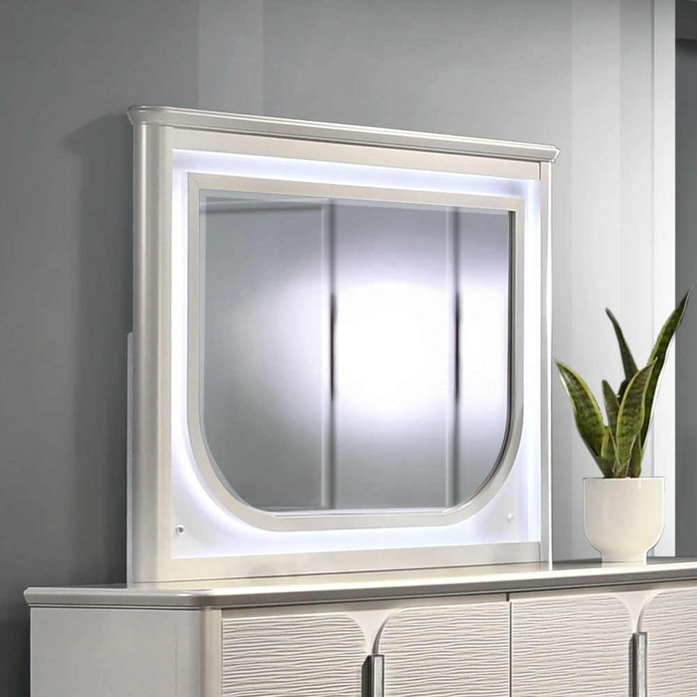 Laveda - Mirror With LED - Pearl White Finish - Urban Living Furniture (Los Angeles, CA)