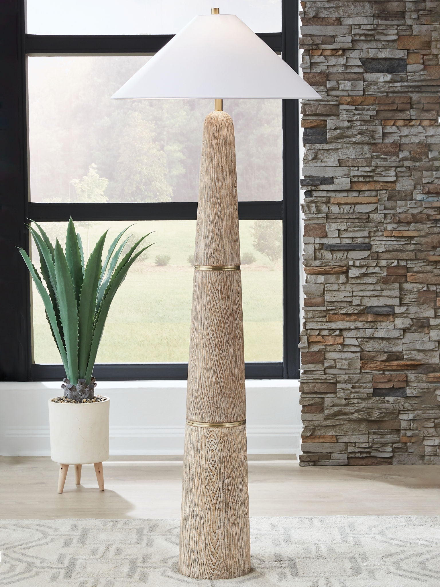 Gasparleigh - Brown / Gold Finish - Poly Floor Lamp - Urban Living Furniture (Los Angeles, CA)