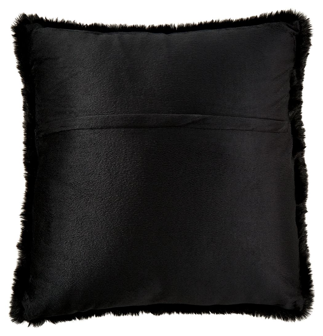 Gariland - Faux Fur Pillow - Urban Living Furniture (Los Angeles, CA)