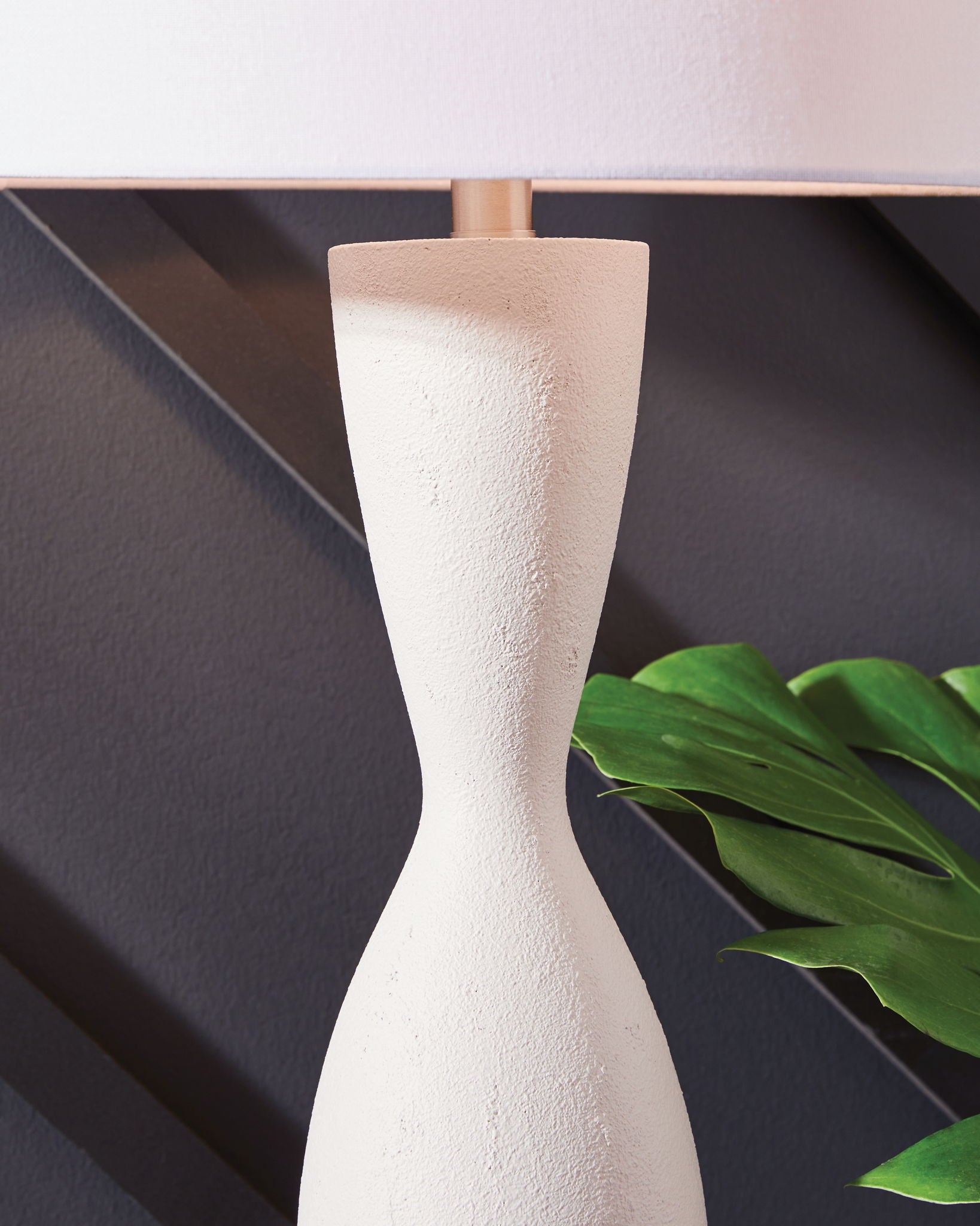 Davinford - White - Poly Table Lamp - Urban Living Furniture (Los Angeles, CA)