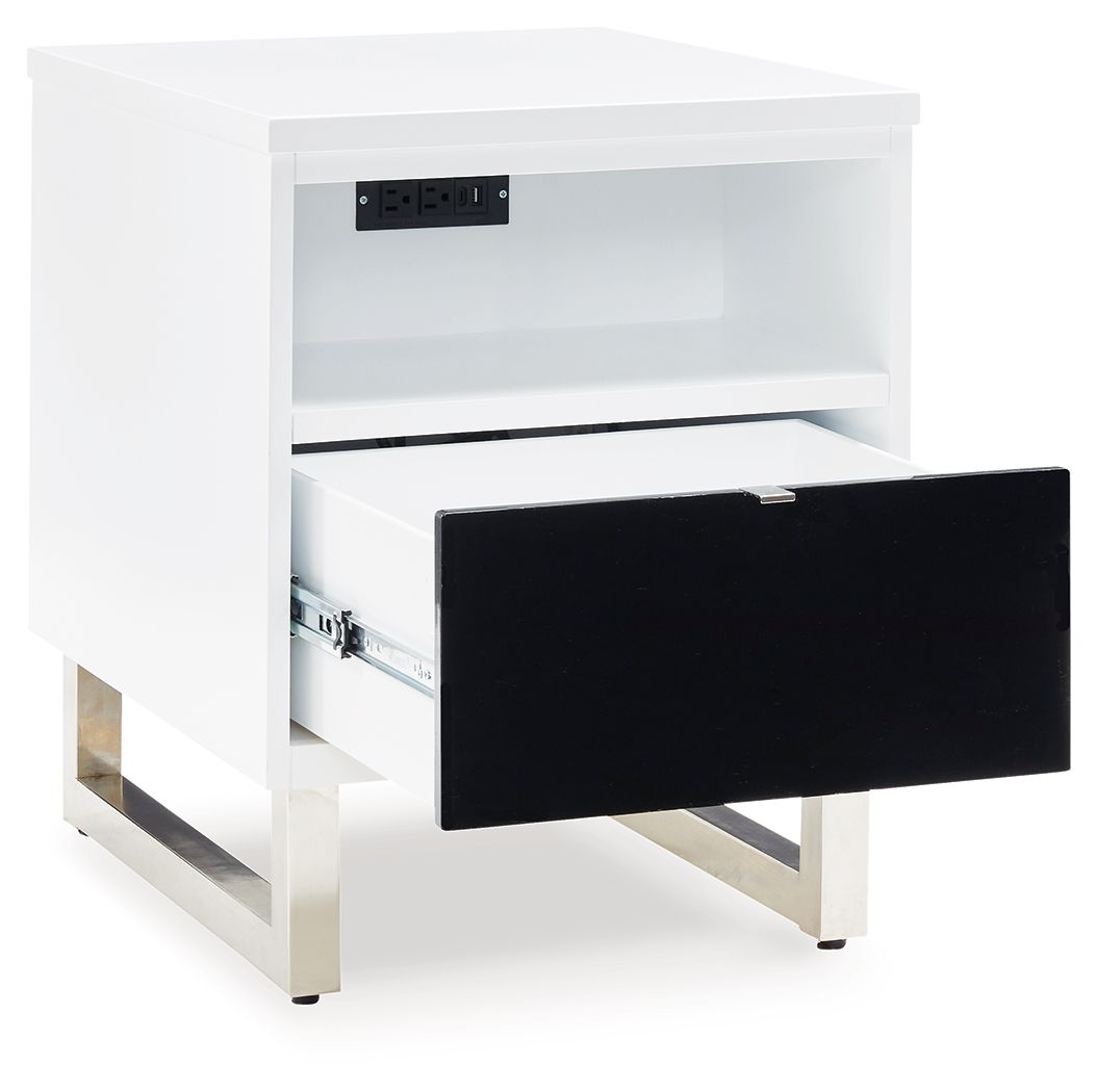 Gardoni - White / Black - Chair Side End Table - Urban Living Furniture (Los Angeles, CA)