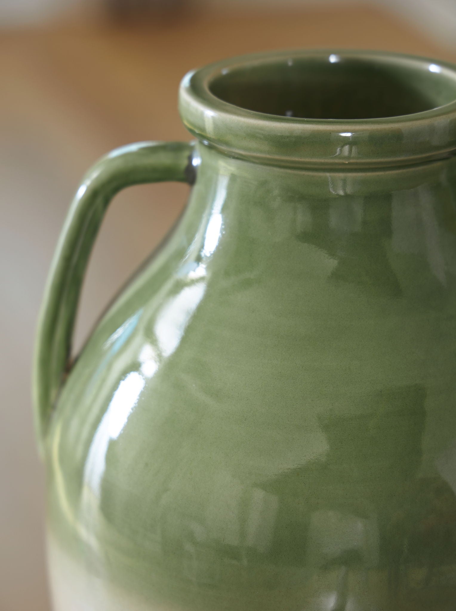 Andorbury - Vase - Green / Beige - Urban Living Furniture (Los Angeles, CA)