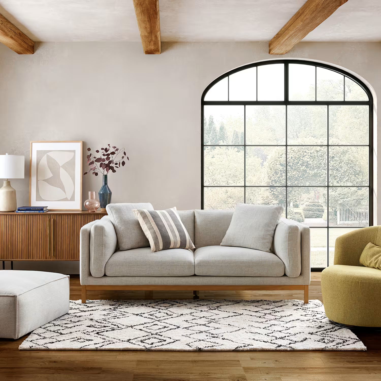 Jonatan Louis Kelsey Estate Sofa 89"