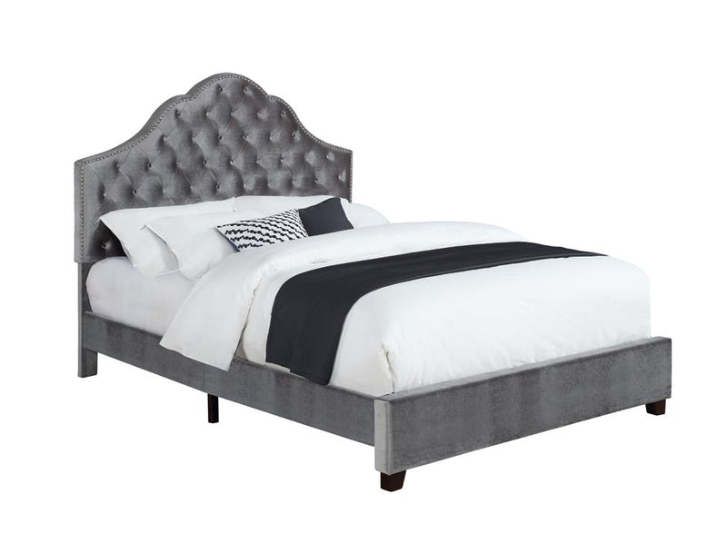 G315891 E King Bed