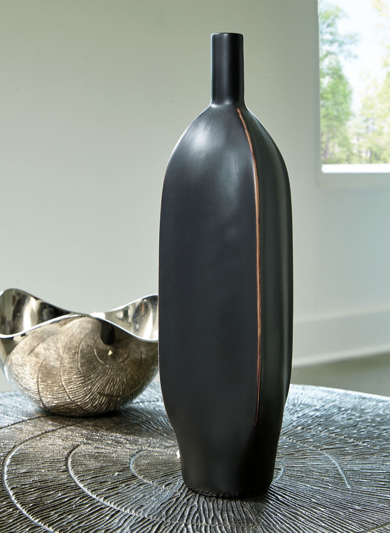 Rhaveney - Vase - Medium - Urban Living Furniture (Los Angeles, CA)