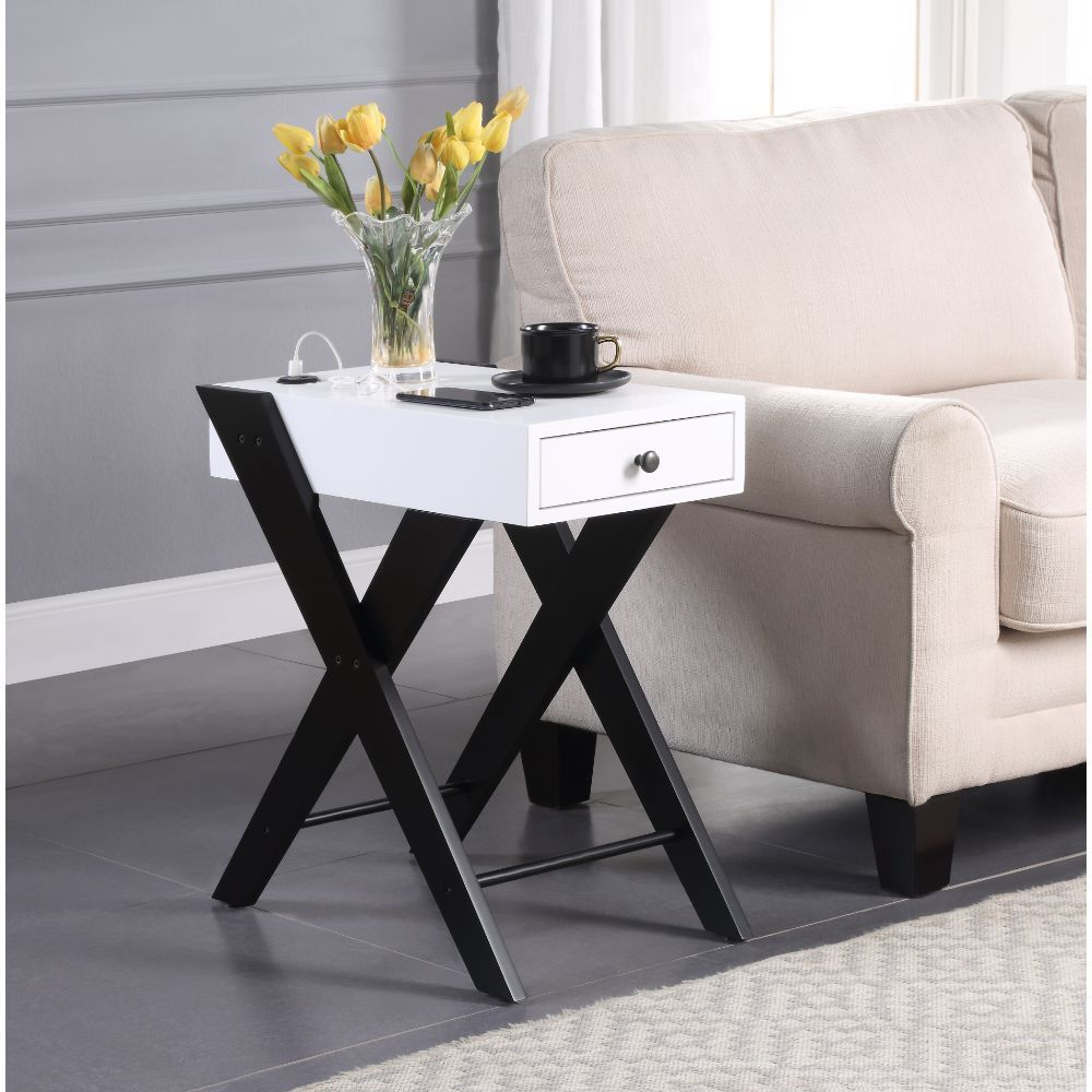 Fierce - Accent Table (USB Charging Dock) - Urban Living Furniture (Los Angeles, CA)