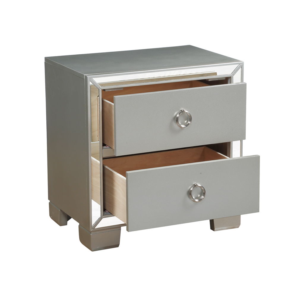 Voeville II - Nightstand - Platinum - Urban Living Furniture (Los Angeles, CA)
