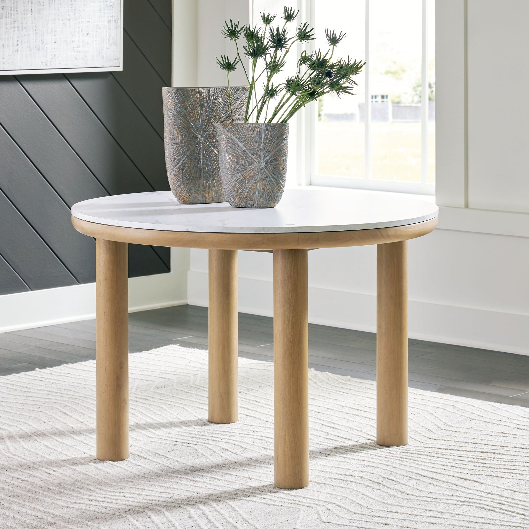 Sawdyn - Light Brown - Round Dining Room Table - Urban Living Furniture (Los Angeles, CA)