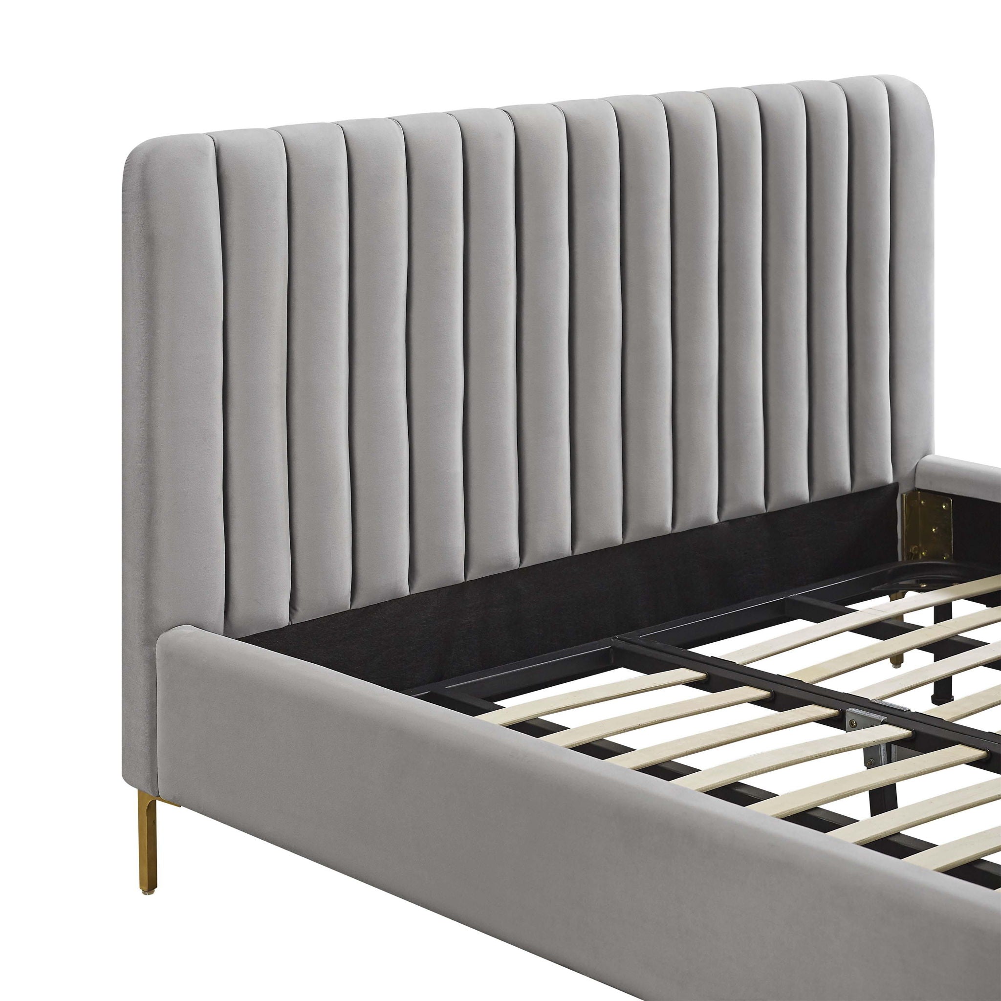 Angela - Bed