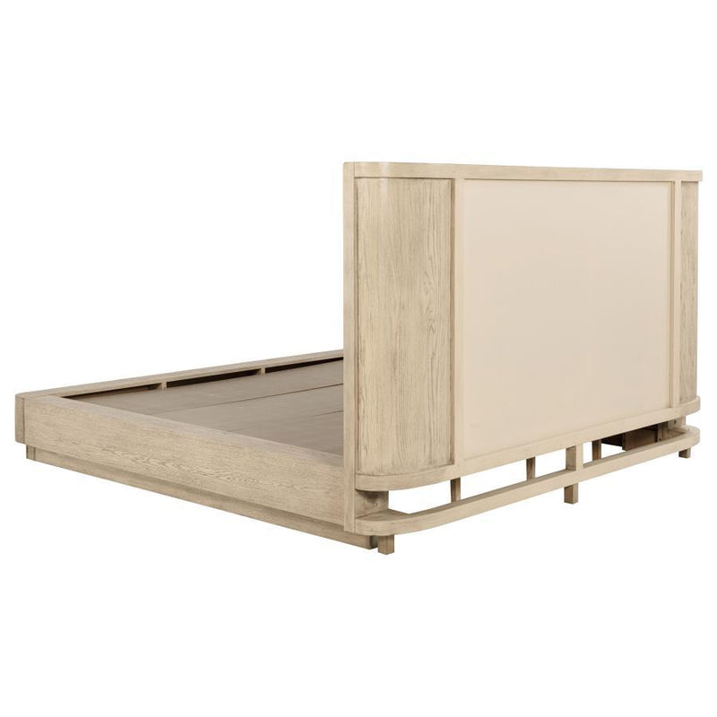 Kailani - Wingback Bed