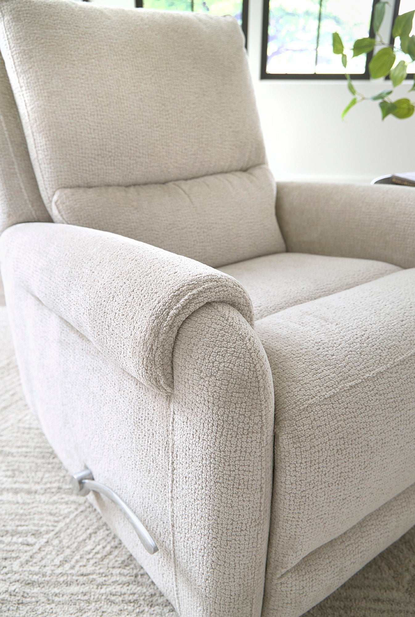 Gentry - Manual Swivel Glider Recliner - Urban Living Furniture (Los Angeles, CA)