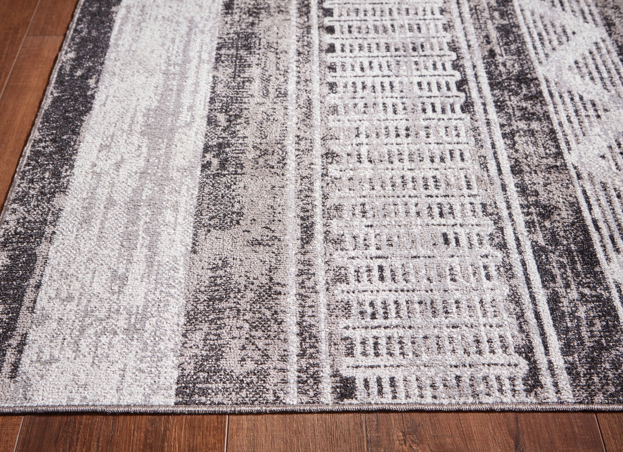 Henchester - Rug - Urban Living Furniture (Los Angeles, CA)