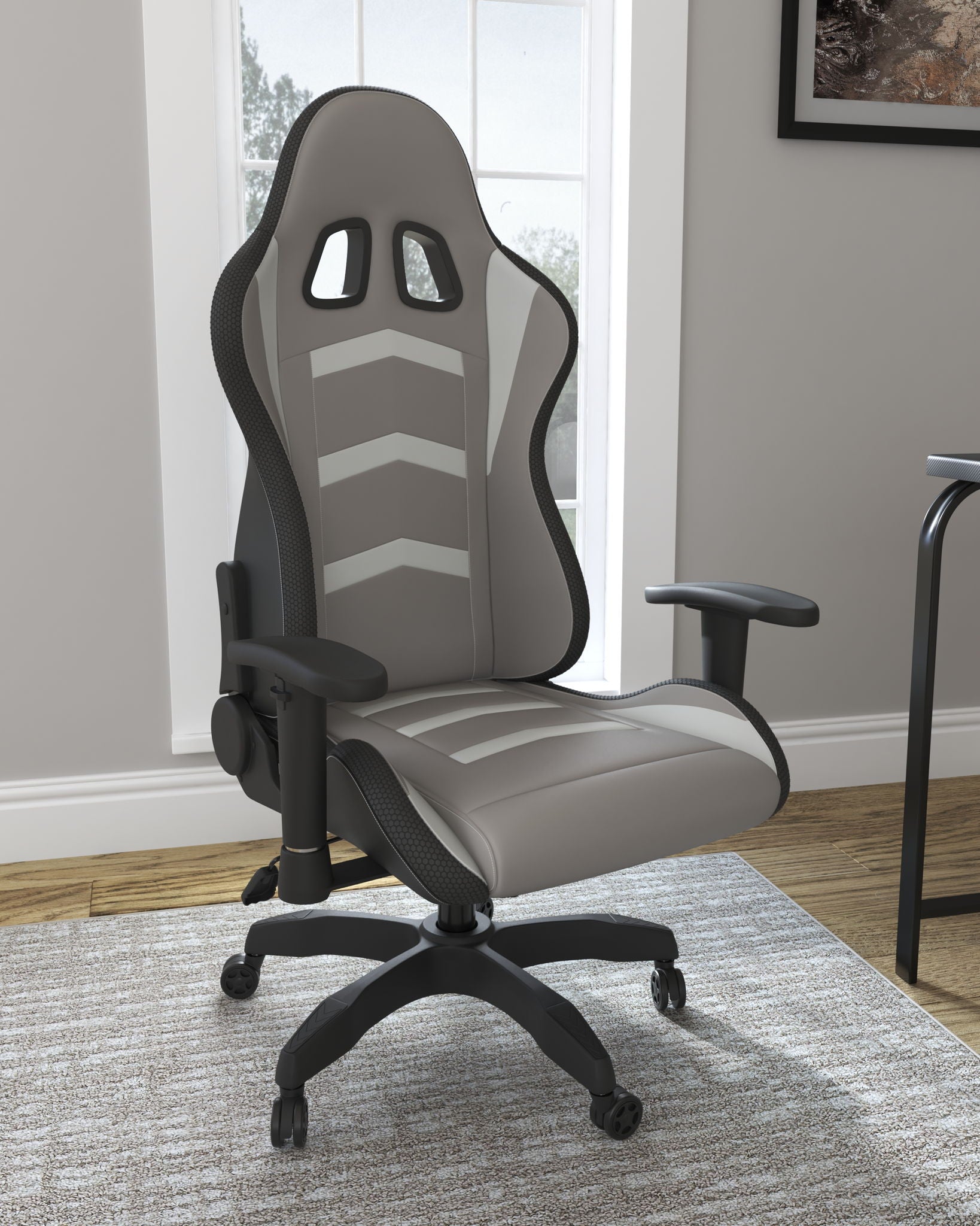 Lynxtyn - Swivel Chair - Urban Living Furniture (Los Angeles, CA)