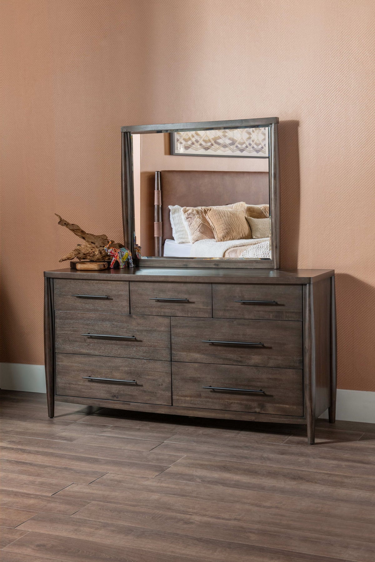 Koko - Seven Drawer Acacia Wood Dresser - Minx