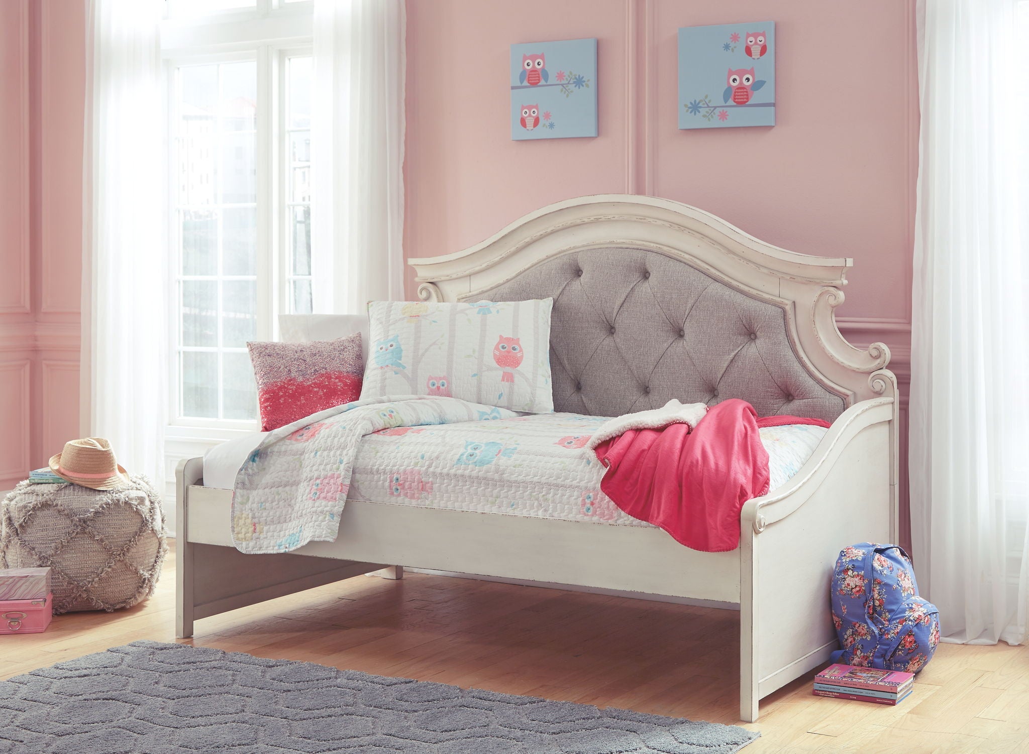 Realyn - Chipped White - Twin Day Bed with Storage - Urban Living Furniture (Los Angeles, CA)