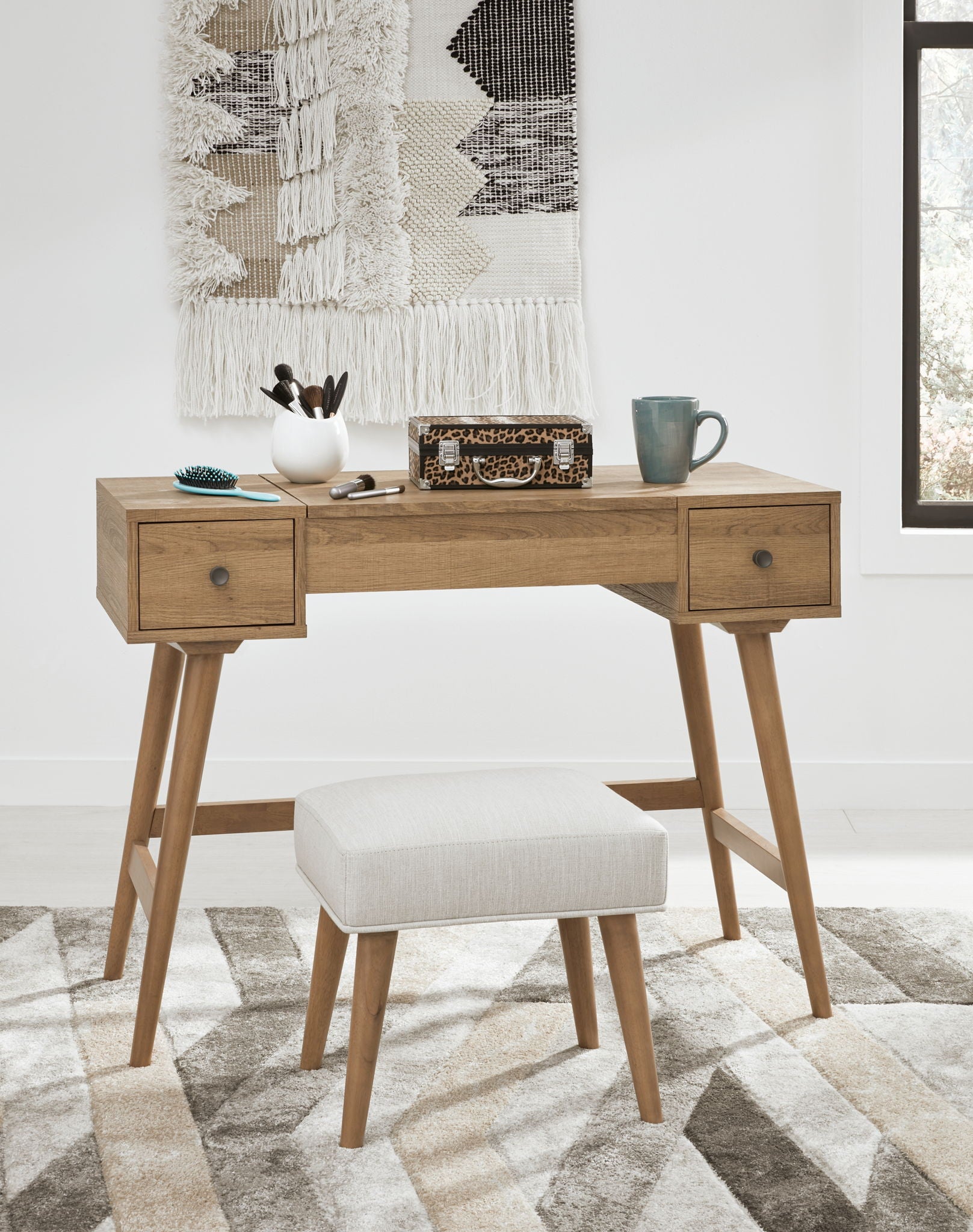 Thadamere - Vanity Stool - Urban Living Furniture (Los Angeles, CA)