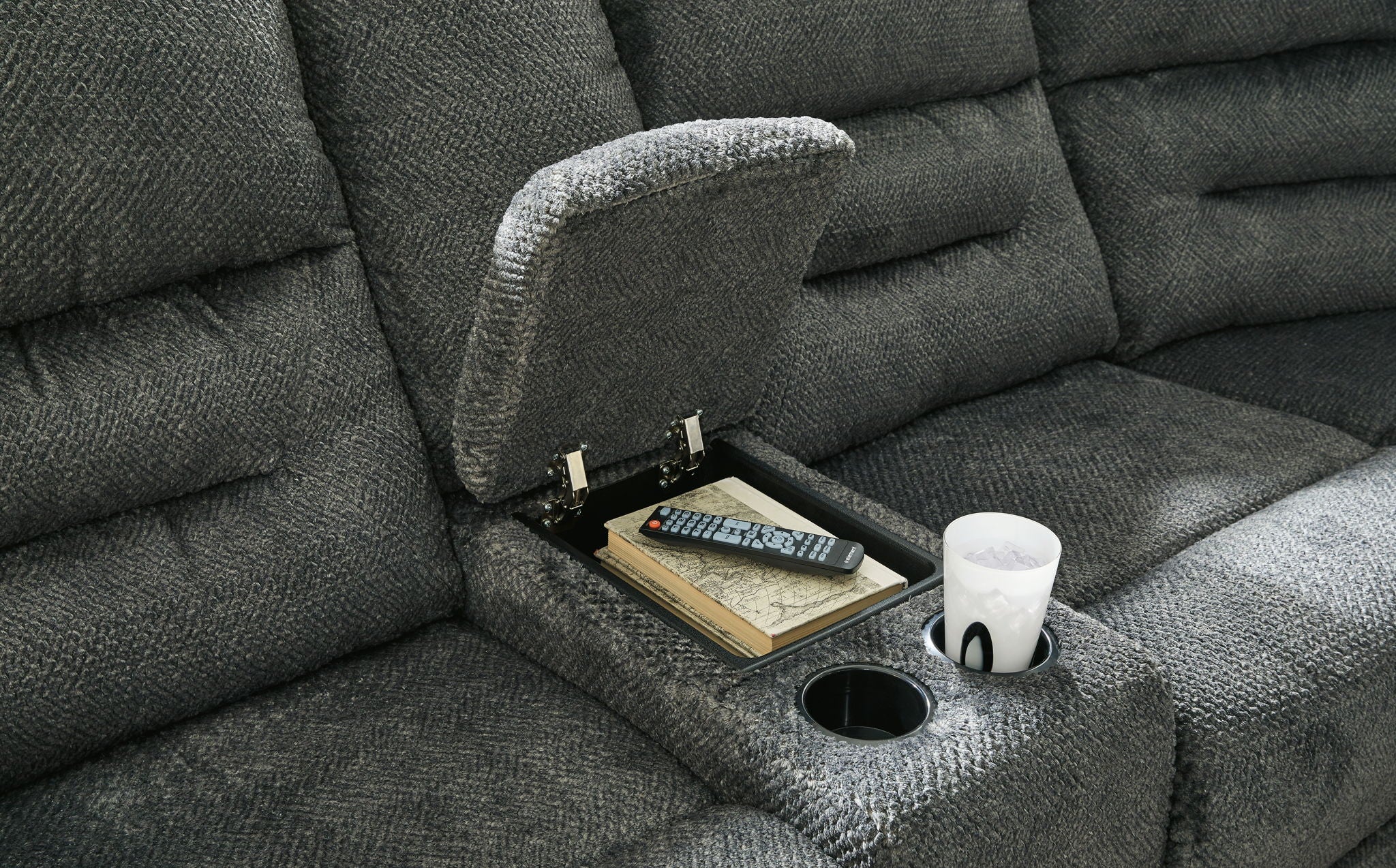 Nettington - Power Reclining Sectional - Urban Living Furniture (Los Angeles, CA)