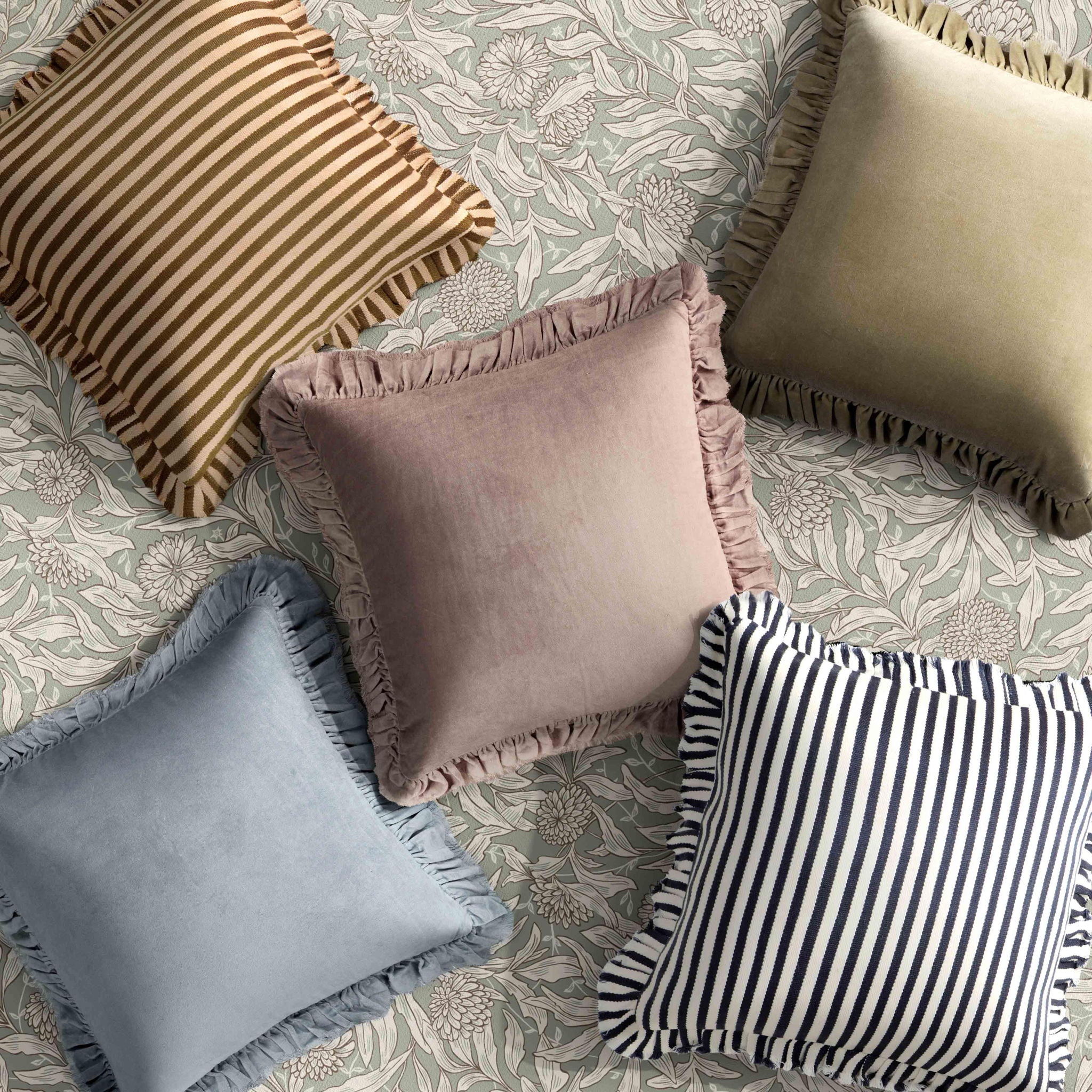 Alessia - Velvet Pillow - Urban Living Furniture (Los Angeles, CA)
