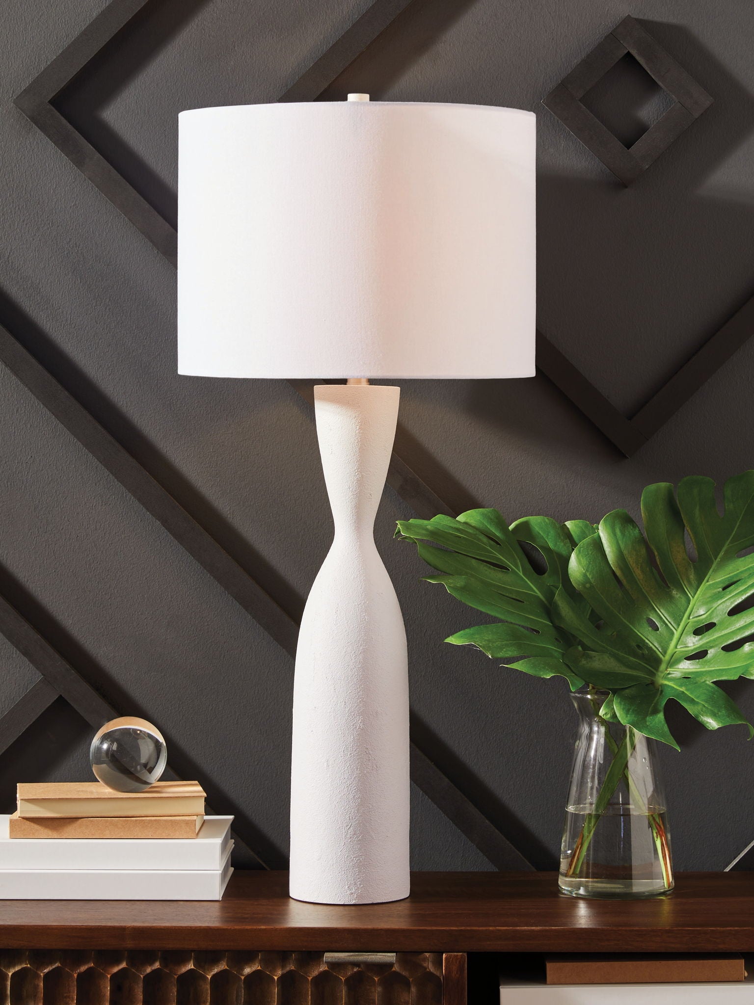 Davinford - White - Poly Table Lamp - Urban Living Furniture (Los Angeles, CA)