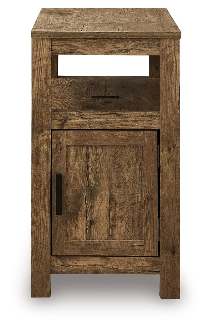 Fendenmore - Chair Side End Table - Urban Living Furniture (Los Angeles, CA)