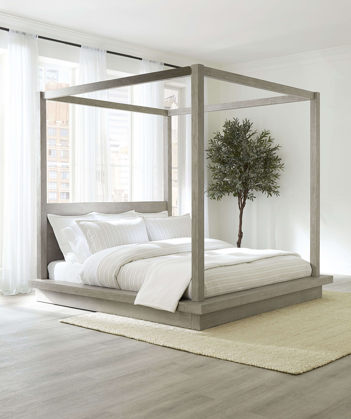 Melbourne - Canopy Bed