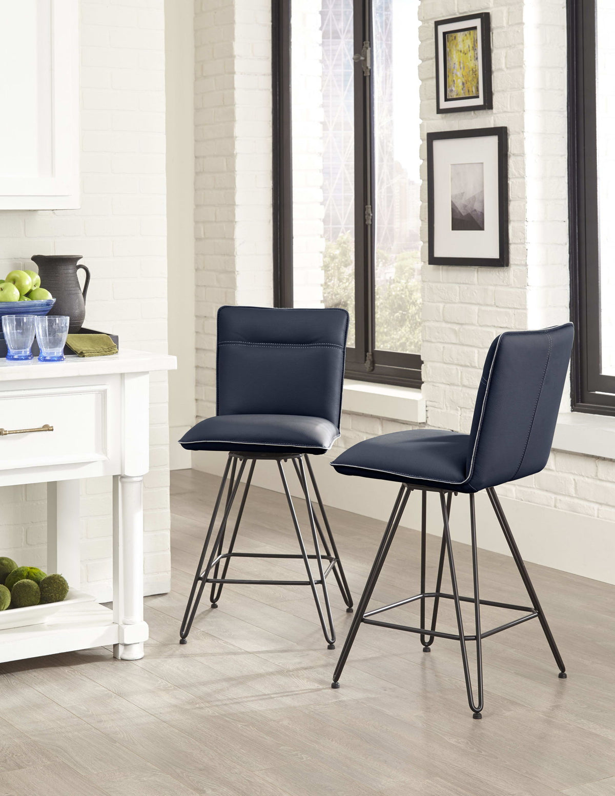 Crossroads - Demi Hairpin Leg Swivel Counter Stool (Set of 2)