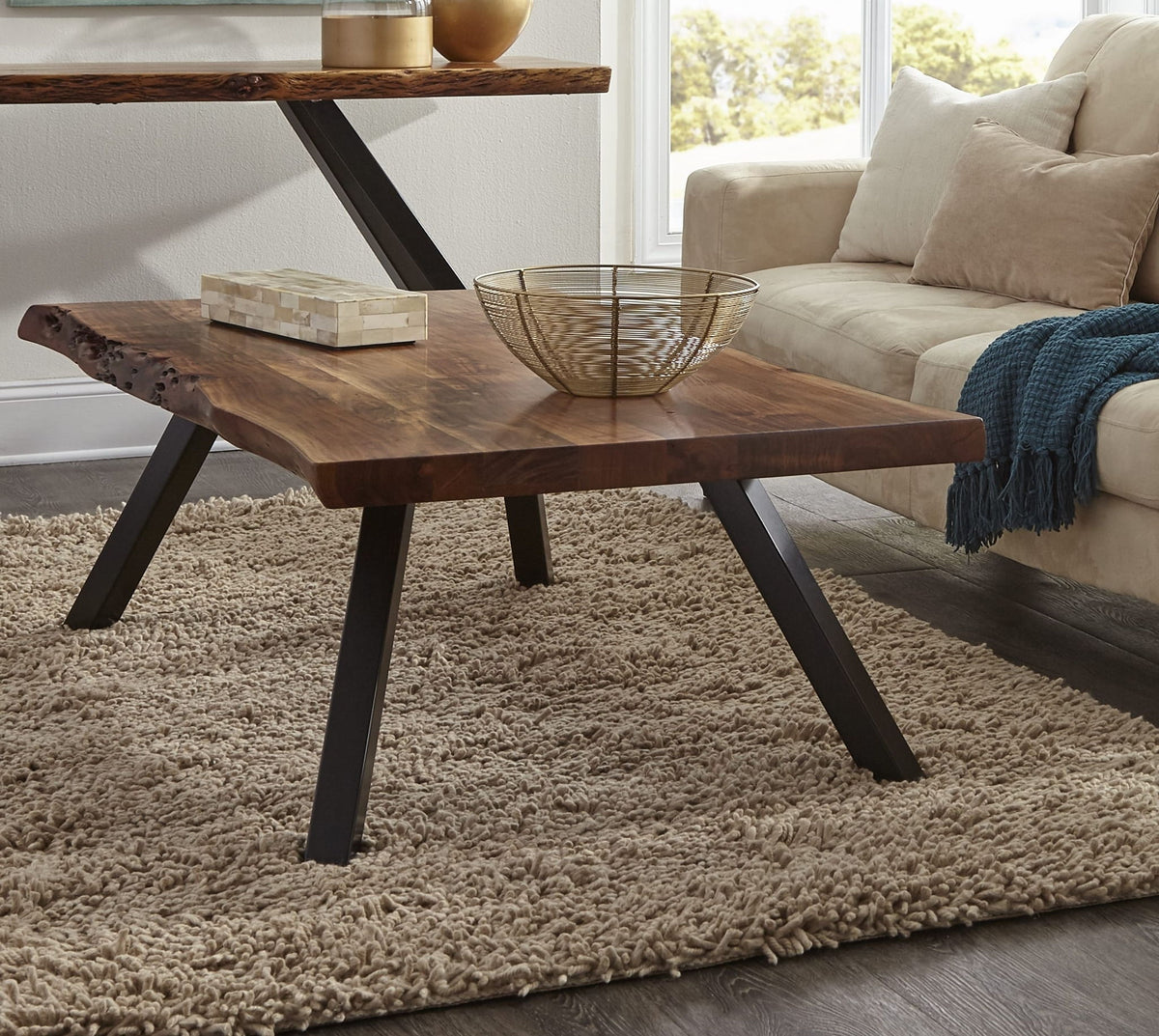 Reese - Live Edge Solid Wood Metal Leg Table