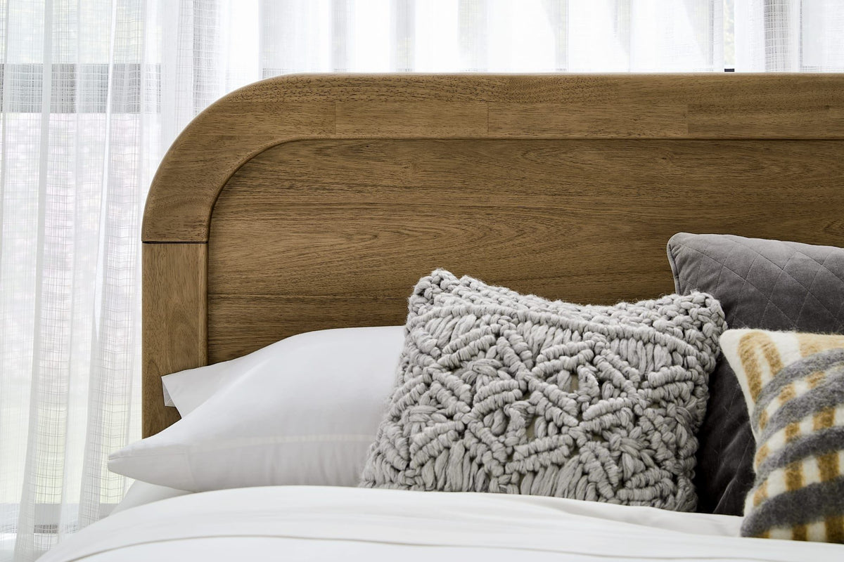 Kione - Acacia Wood Platform Bed