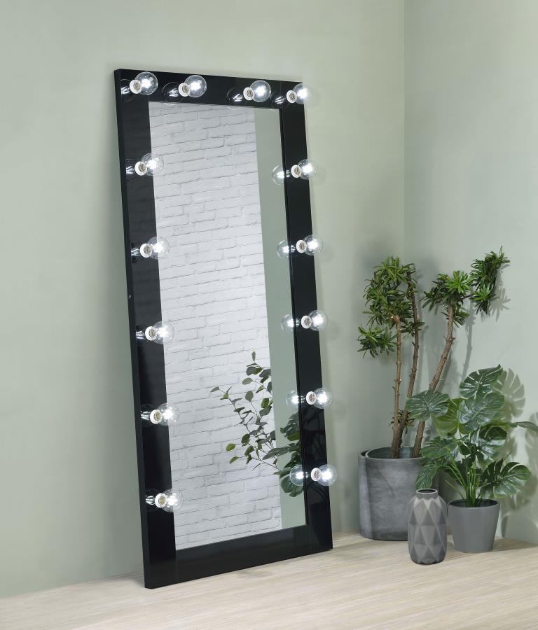 Zayan - Length Floor Mirror With Lighting - Urban Living Furniture (Los Angeles, CA)