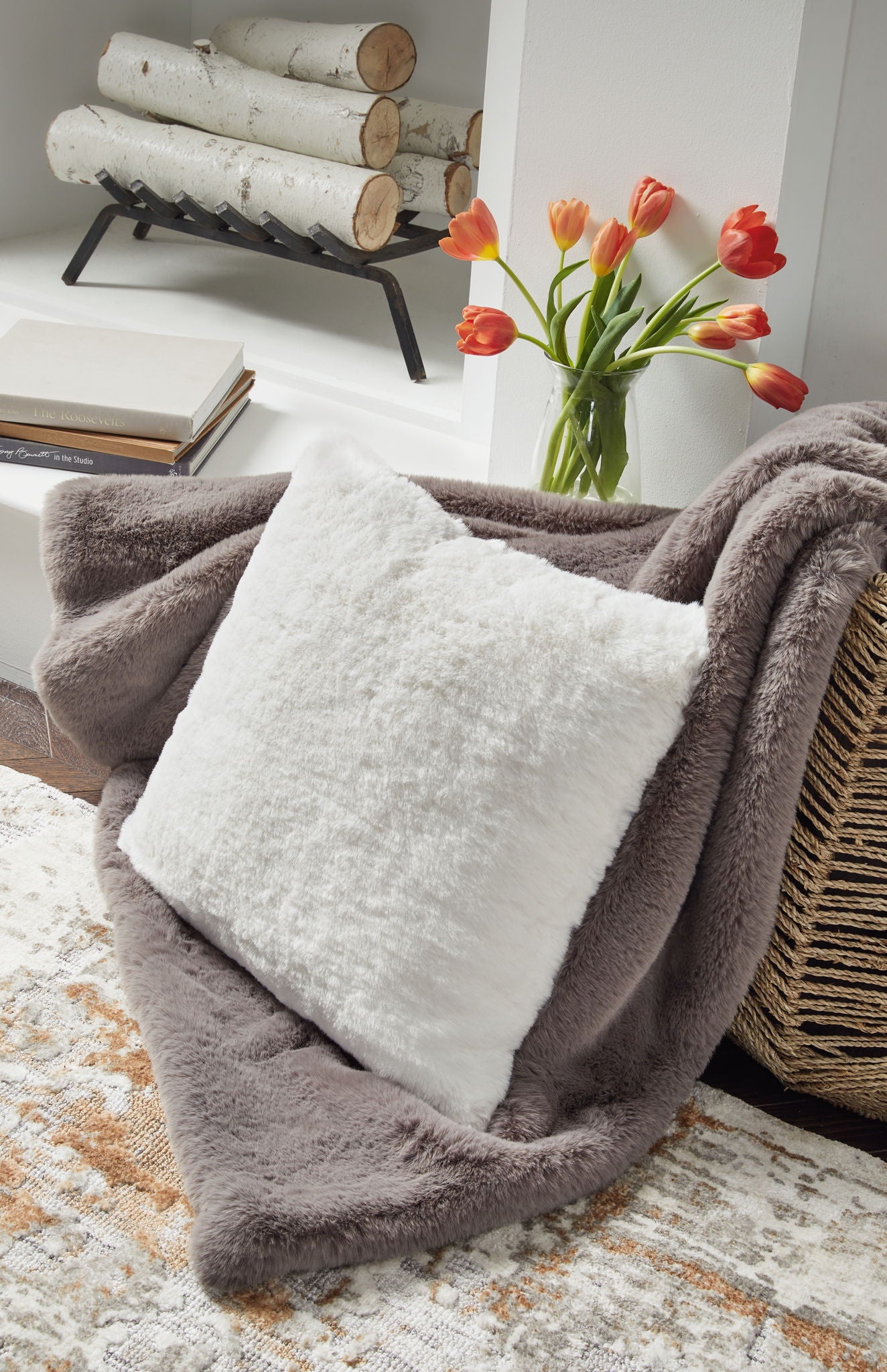 Gariland - Faux Fur Pillow - Urban Living Furniture (Los Angeles, CA)