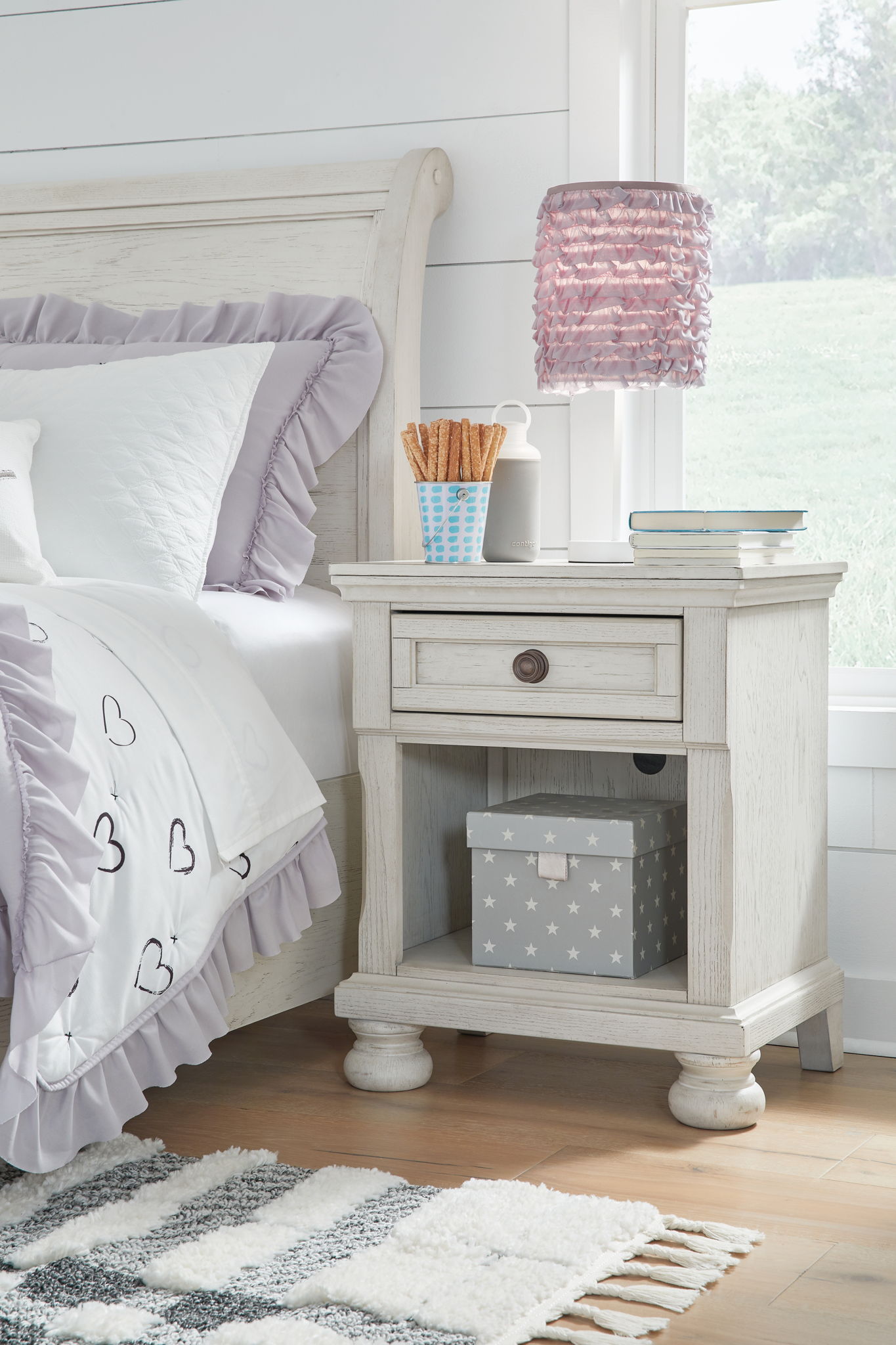Robbinsdale - Antique White - One Drawer Night Stand - Urban Living Furniture (Los Angeles, CA)