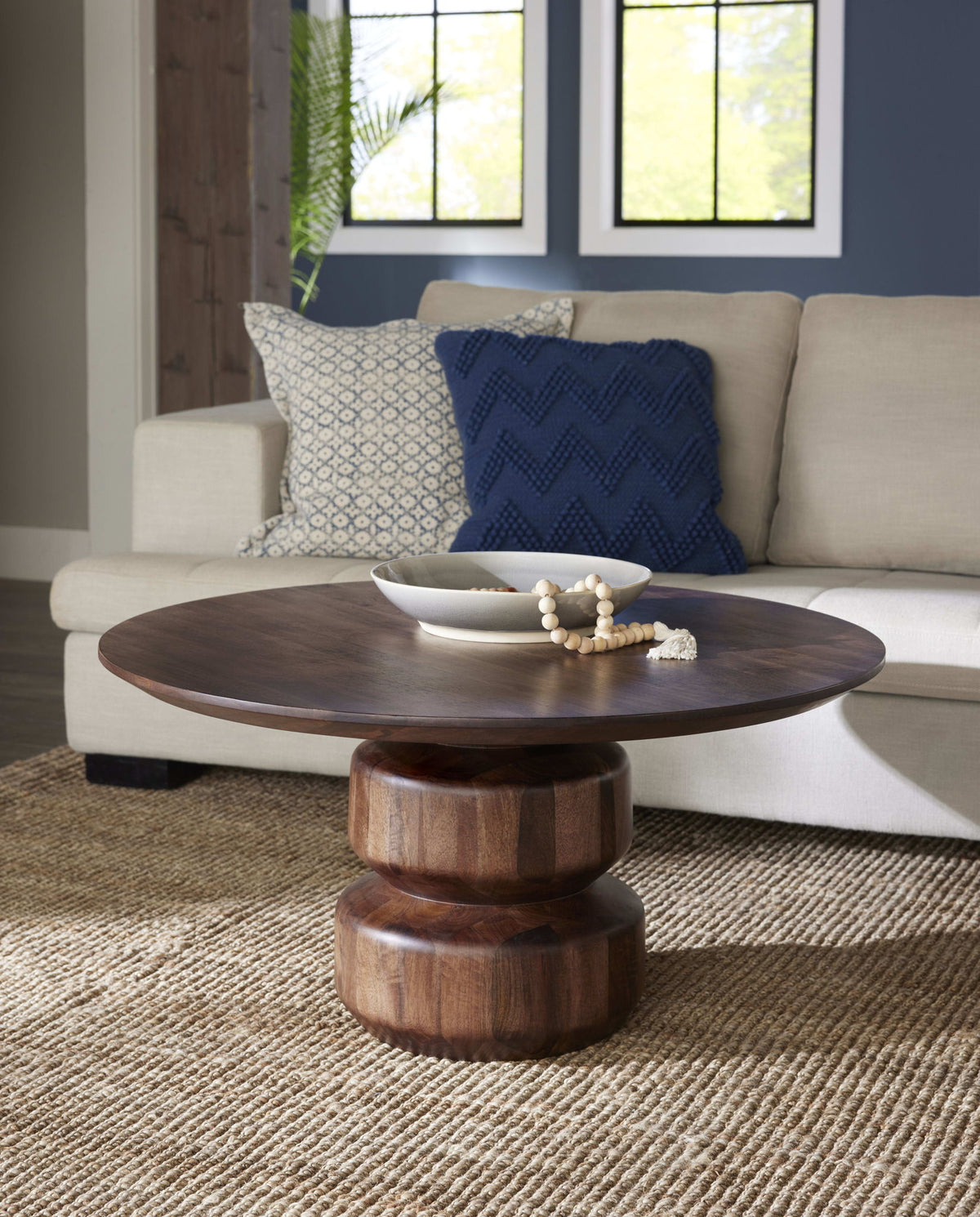 Sunrise - Virton Solid Wood Round Table