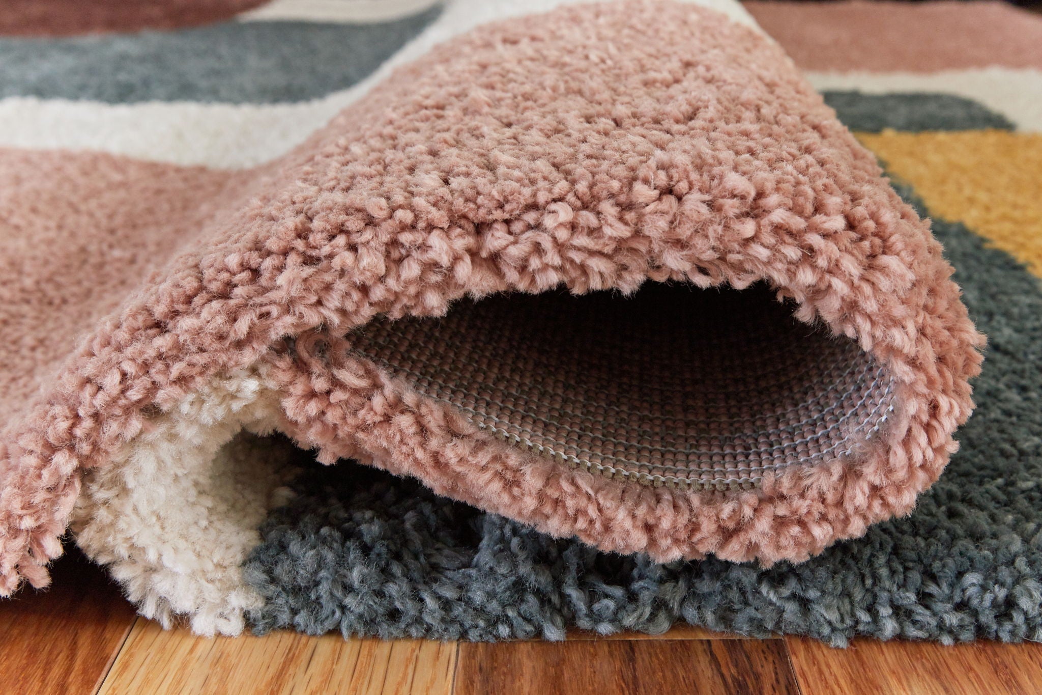 Flynnwick - Rug - Urban Living Furniture (Los Angeles, CA)