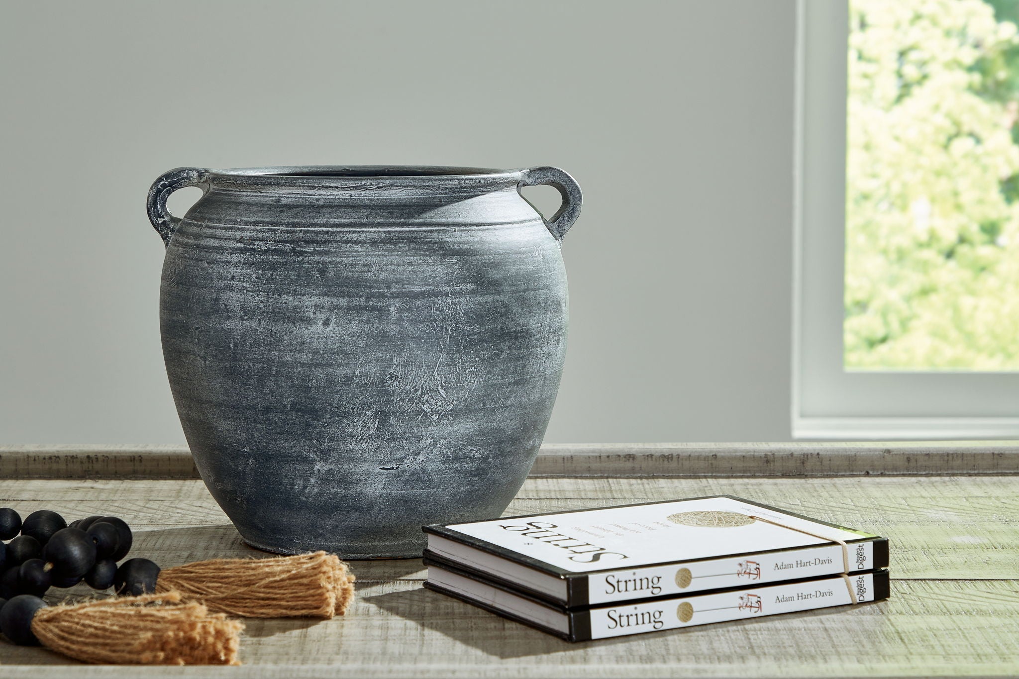 Meadie - 9" Vase - Urban Living Furniture (Los Angeles, CA)