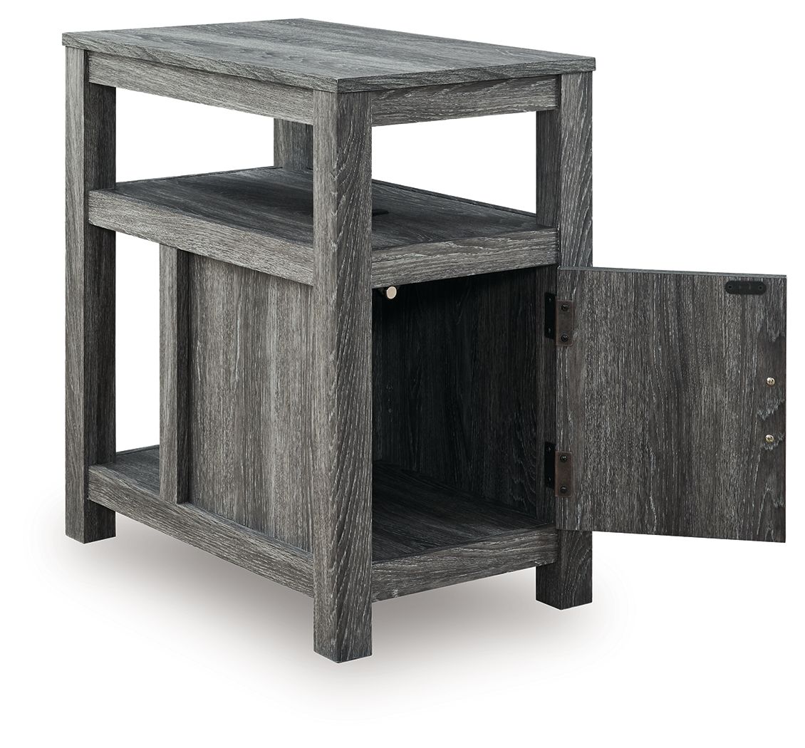 Fendenmore - Chair Side End Table - Urban Living Furniture (Los Angeles, CA)
