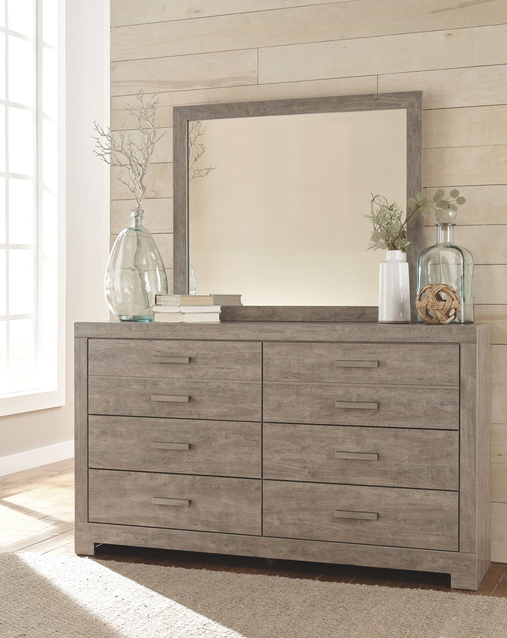 Culverbach - Gray - 5 Pc. - Dresser, Mirror, Queen Upholstered Bed, 2 Nightstands - Urban Living Furniture (Los Angeles, CA)