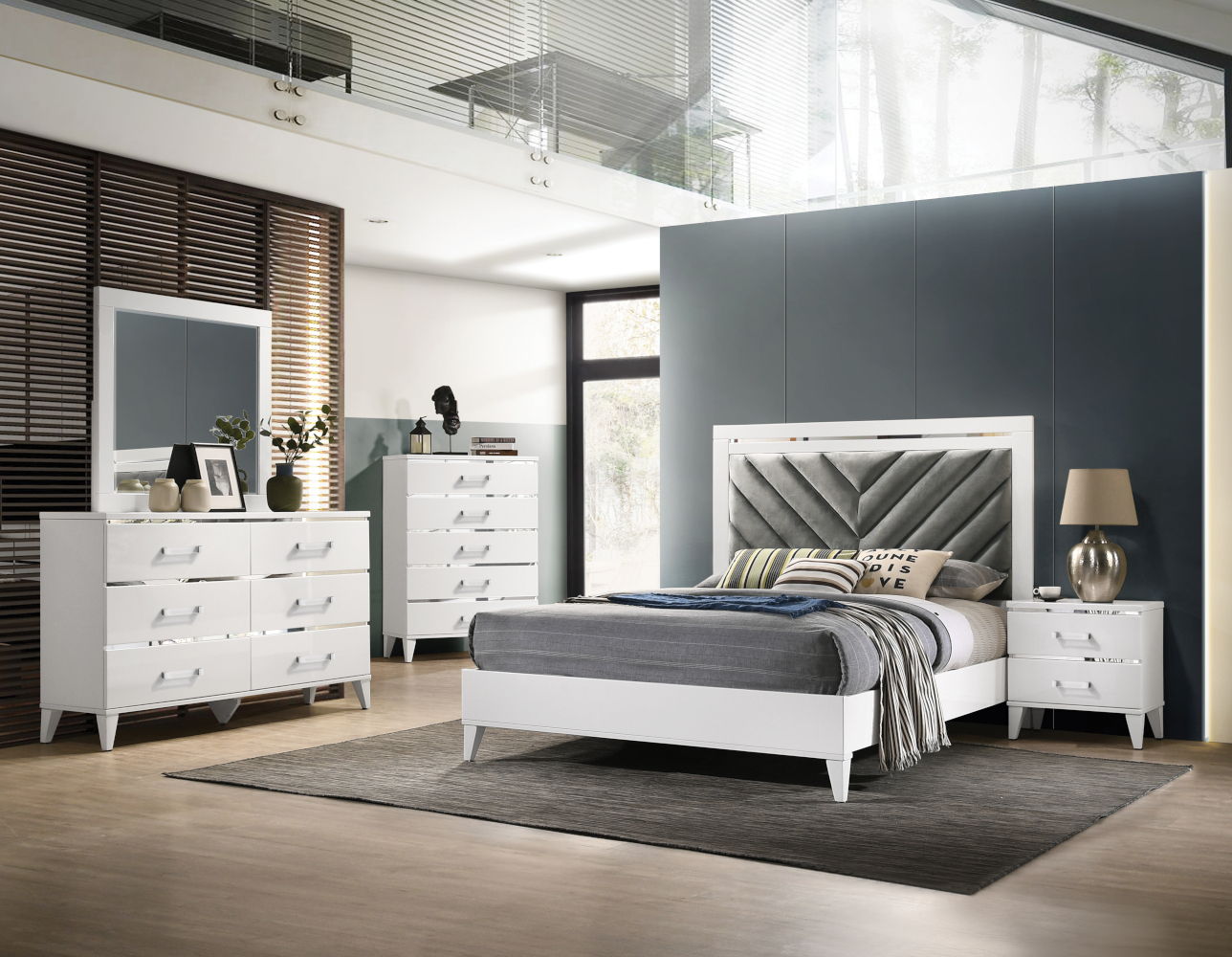 Chelsie - Mirror - Urban Living Furniture (Los Angeles, CA)