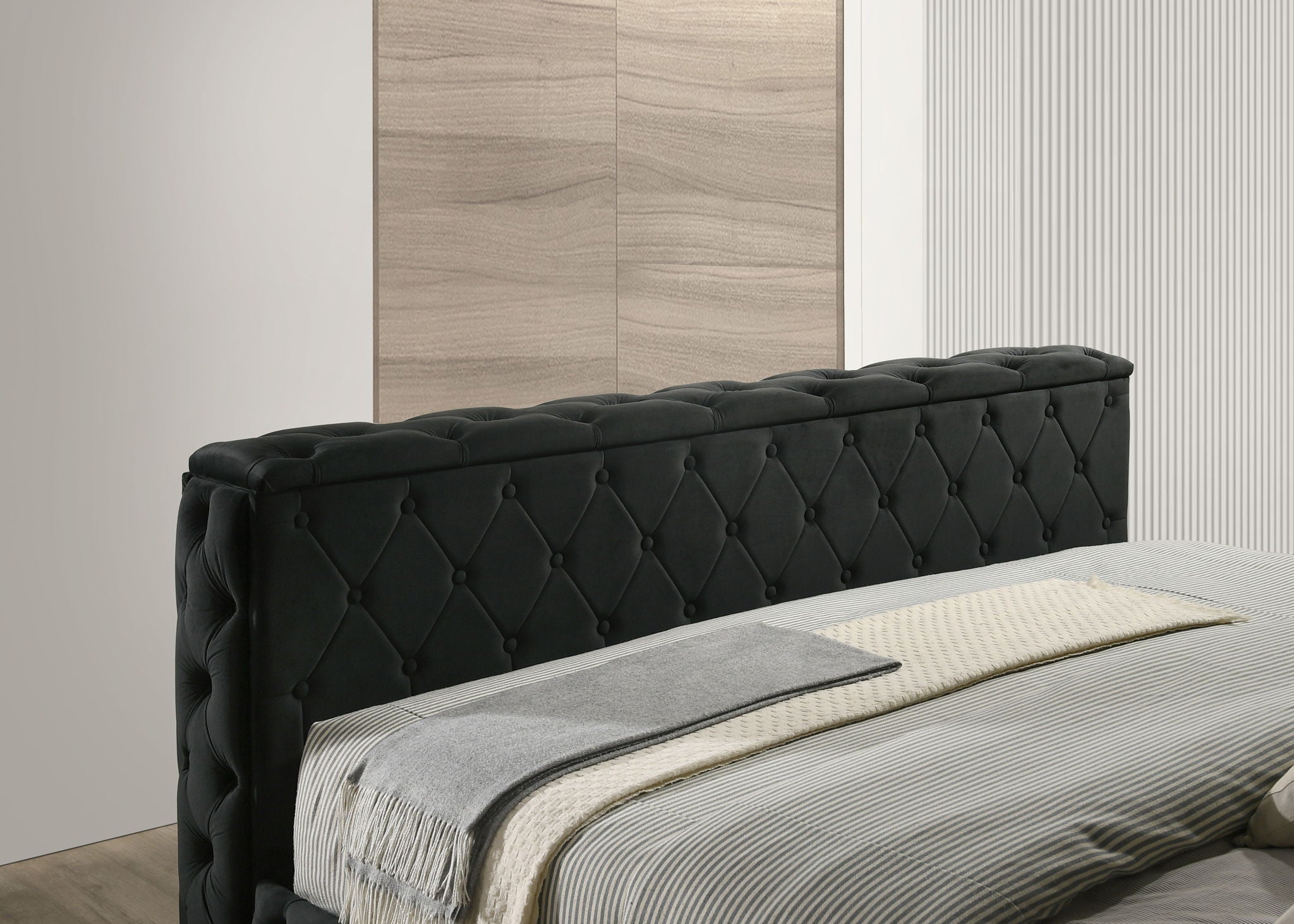 Josephine - King Bed With TV Lift - Black - Urban Living Furniture (Los Angeles, CA)
