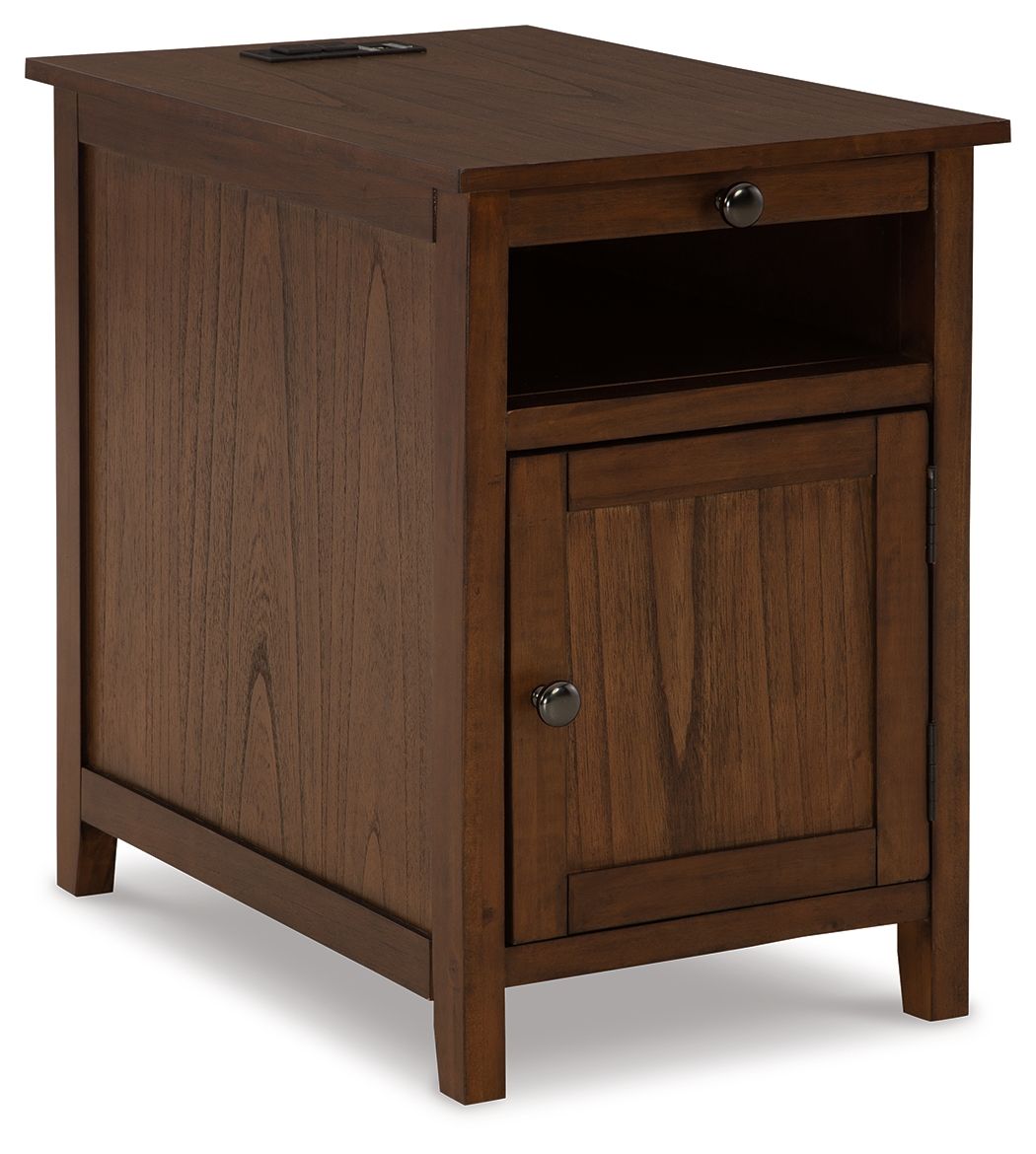 Treytown - Chair Side End Table - Urban Living Furniture (Los Angeles, CA)
