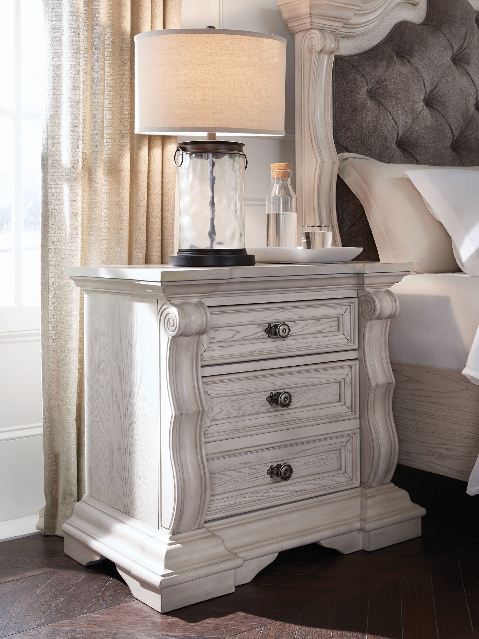 Bruchandi - Antique White - Three Drawer Night Stand - Urban Living Furniture (Los Angeles, CA)