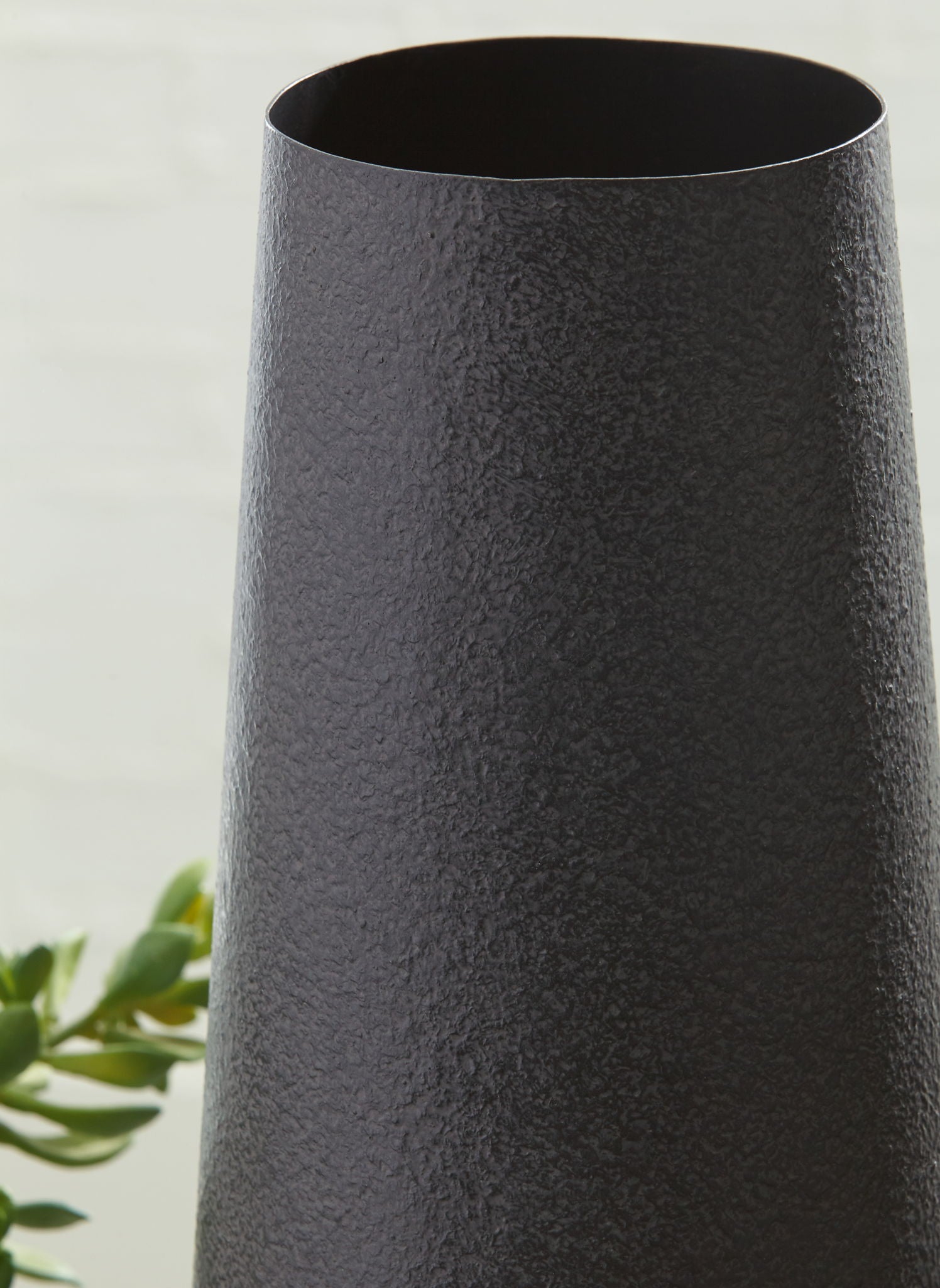 Fynn - Vase - Urban Living Furniture (Los Angeles, CA)