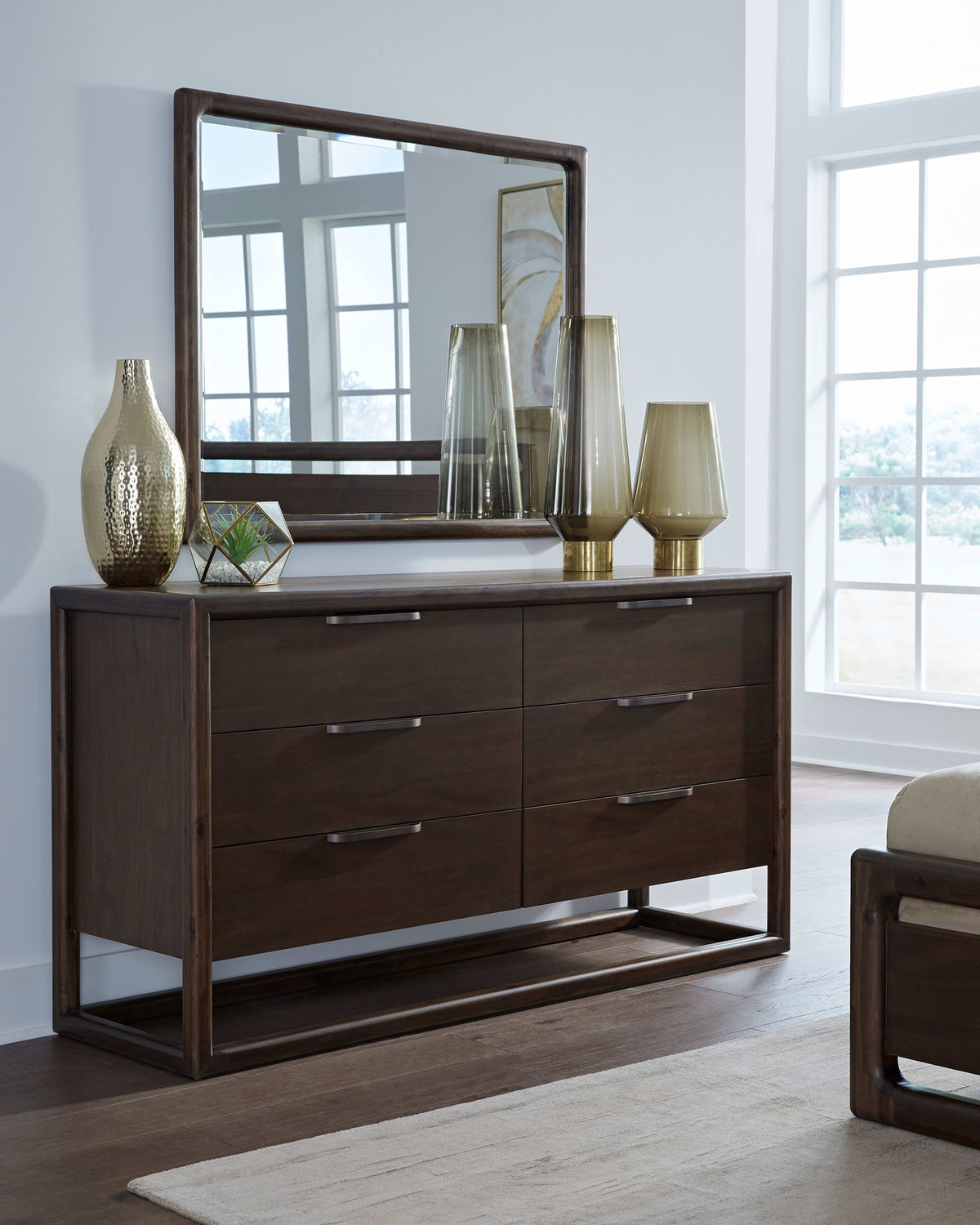 Sol - Six Drawer Acacia Wood Dresser - Brown Spice