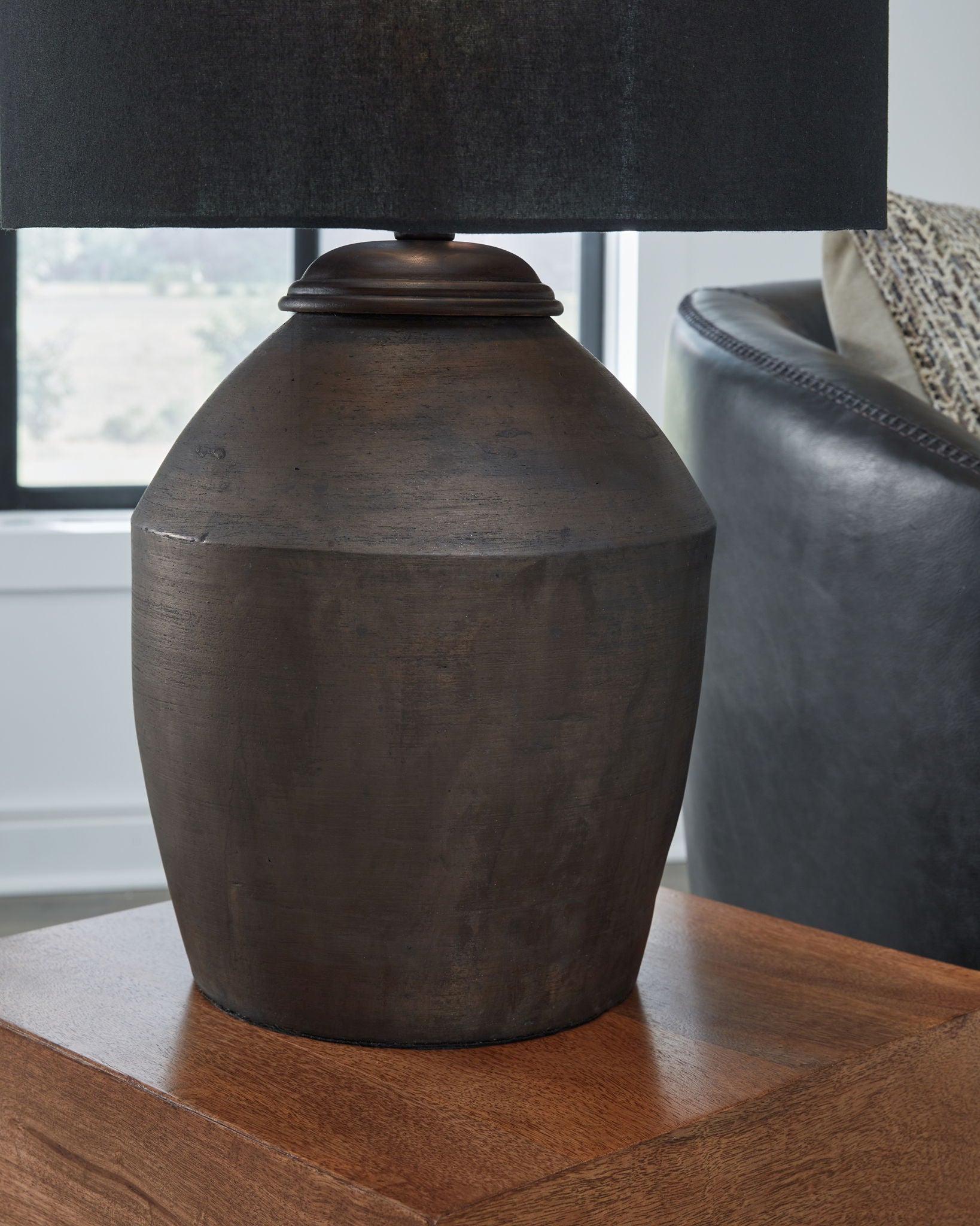 Naareman - Metallic Black - Terracotta Table Lamp - Urban Living Furniture (Los Angeles, CA)