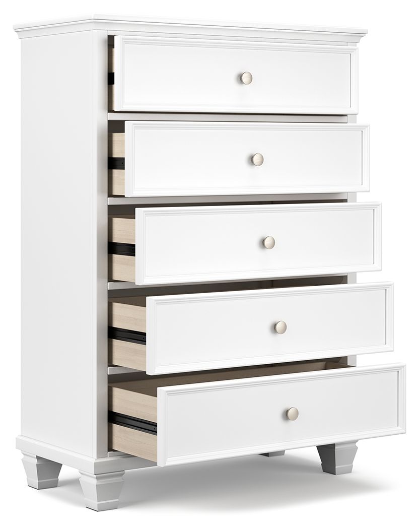 Fortman - White - Five Drawer Chest - Urban Living Furniture (Los Angeles, CA)