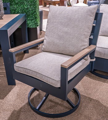 East Beach - Blue - Swivel Chair With Cushion (Set of 2) - Urban Living Furniture (Los Angeles, CA)