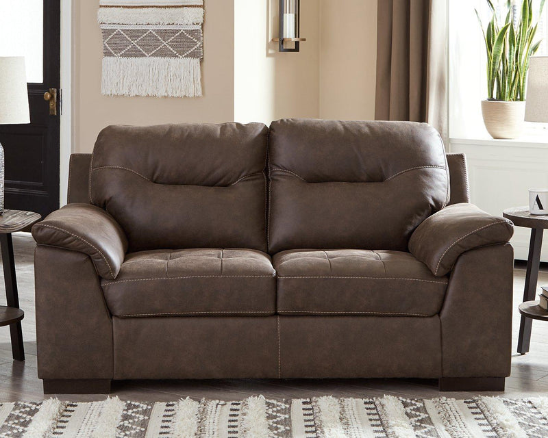 Maderla Loveseat